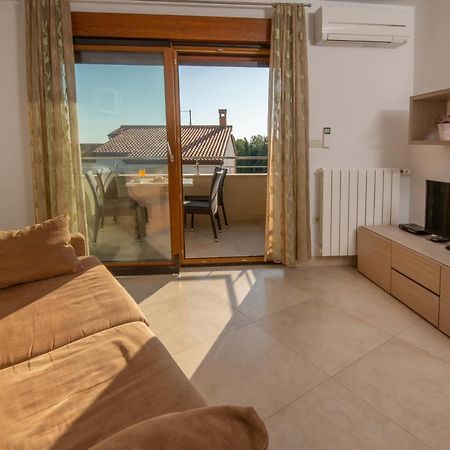 Apartments Oliva Premantura Luaran gambar