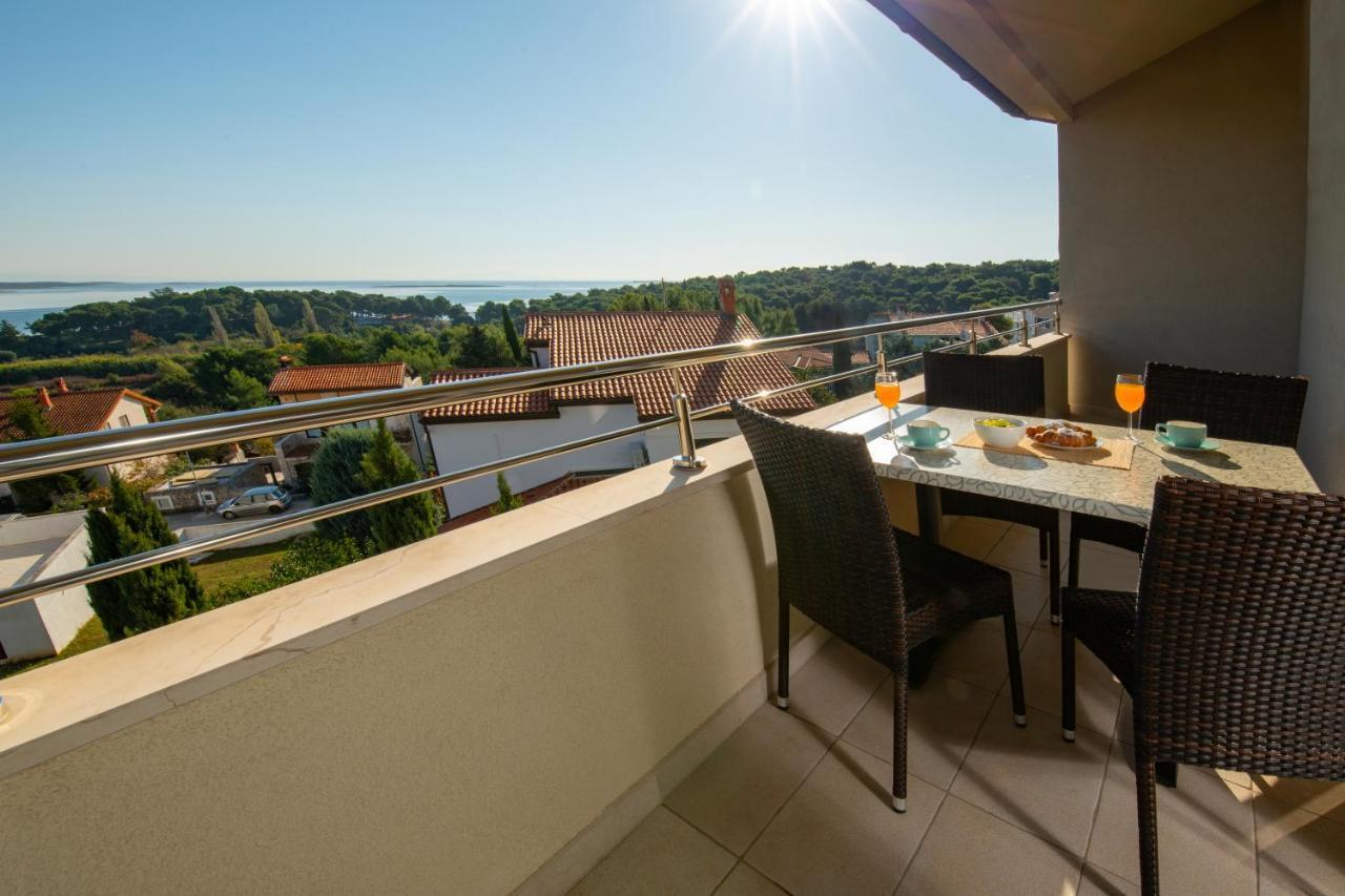 Apartments Oliva Premantura Luaran gambar