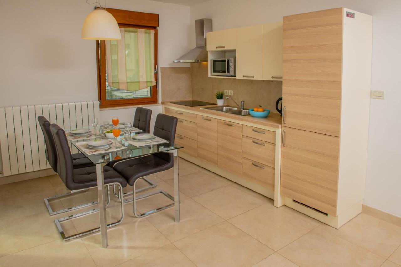 Apartments Oliva Premantura Luaran gambar