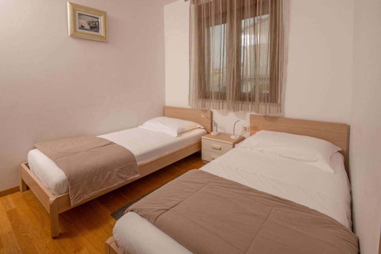 Apartments Oliva Premantura Luaran gambar