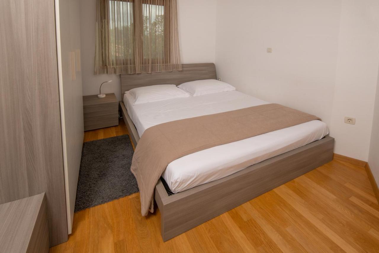 Apartments Oliva Premantura Luaran gambar
