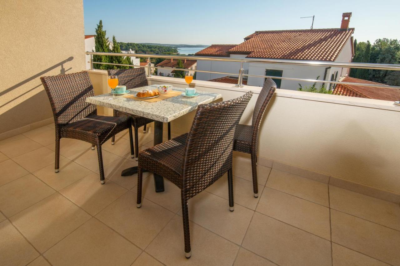 Apartments Oliva Premantura Luaran gambar