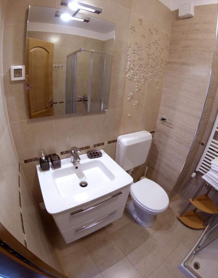 Apartments Oliva Premantura Bilik gambar